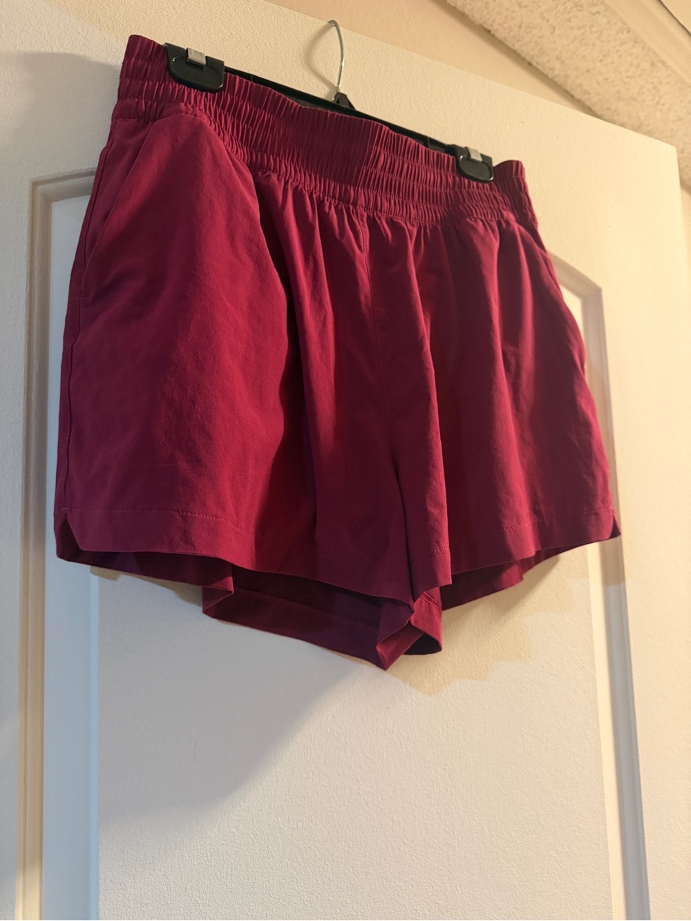 Athleta weekender 3 inch shorts
